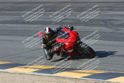 media/Mar-21-2025-CVMA Friday Practice (Fri) [[30cd4fe323]]/2-Racer 1/Session 2 (Bowl)/